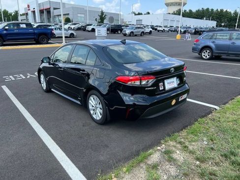 Certified 2024 Toyota Corolla LE w/ LE Convenience Package AWD/4WD image 6