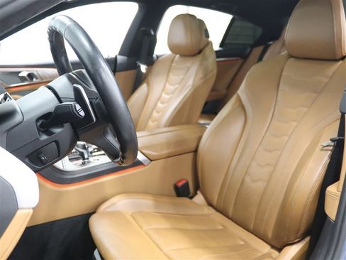 Used 2022 BMW M850i Gran Coupe xDrive w/ Comfort Seating Package image 13