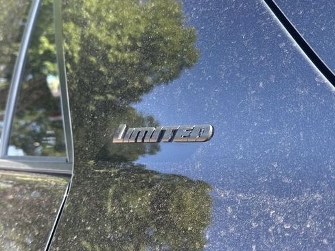 Used 2019 Toyota 4Runner Limited RWD image 7