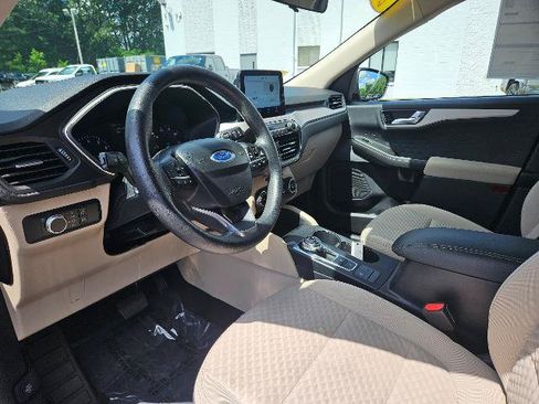 Certified 2020 Ford Escape SE AWD/4WD image 13