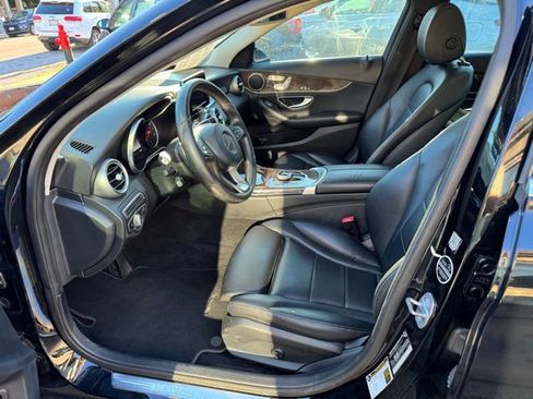 Used 2017 Mercedes-Benz C 300 Sedan w/ Premium 1 Package image 9