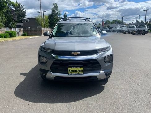 Used 2023 Chevrolet TrailBlazer LT w/ Convenience Package AWD/4WD image 9