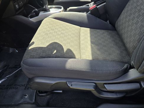 Used 2016 Honda Fit LX image 16