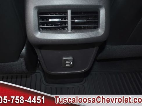 Used 2023 Chevrolet Equinox RS FWD image 24
