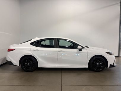 Used 2025 Toyota Camry SE