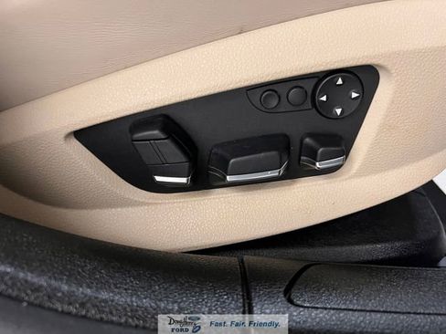 Used 2011 BMW 750i image 35