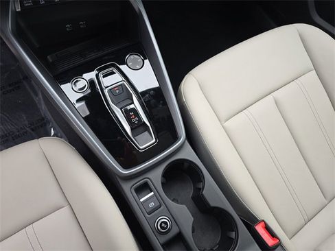 Used 2025 Audi A3 2.0T Premium w/ Convenience Package image 27