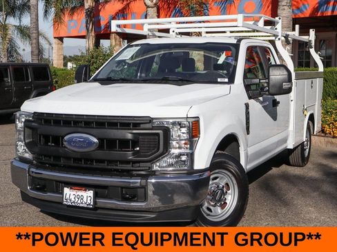 Used 2022 Ford F350 XL w/ Power Equipment Group RWD image 4