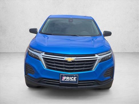 Used 2024 Chevrolet Equinox LS w/ Driver Confidence II Package FWD image 2
