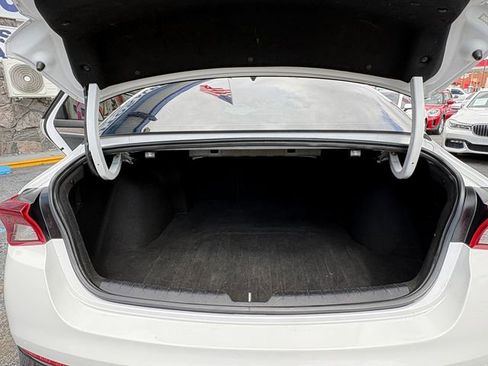 Used 2021 Kia K5 EX image 16