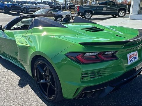 New 2026 Chevrolet Corvette E-Ray image 7