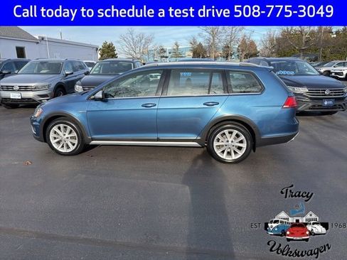 Used 2017 Volkswagen Golf Alltrack SE image 4