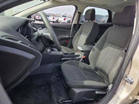 Certified 2017 Ford Focus SEL image 9