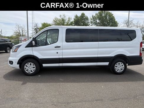 Used 2025 Ford Transit 350 XLT RWD image 2