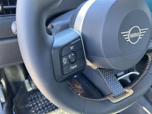 New 2026 MINI Cooper 4-Door Hardtop image 30