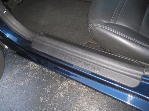 Used 2008 Pontiac Solstice Convertible w/ Premium Package image 13