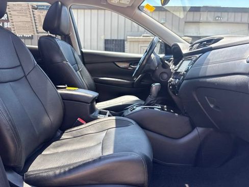 Used 2017 Nissan Rogue SL w/ SL Premium Package AWD/4WD image 13