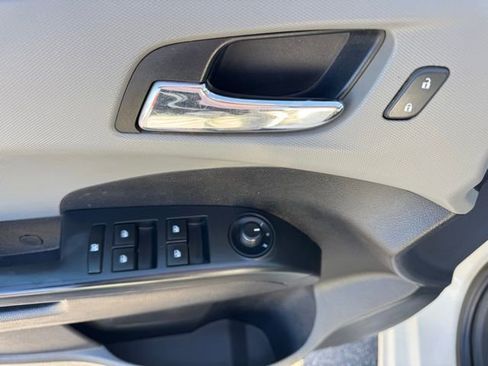 Used 2015 Chevrolet Sonic LTZ image 16