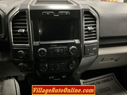 Used 2016 Ford F150 XLT w/ Equipment Group 302A Luxury image 17