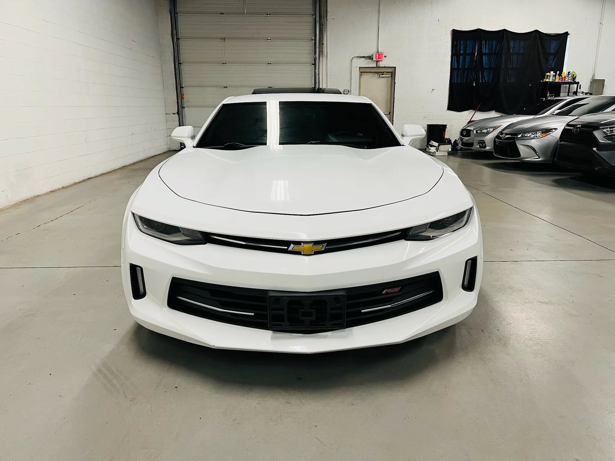 Used 2016 Chevrolet Camaro LT w/ LPO, Ground Effects Package RWD image 3