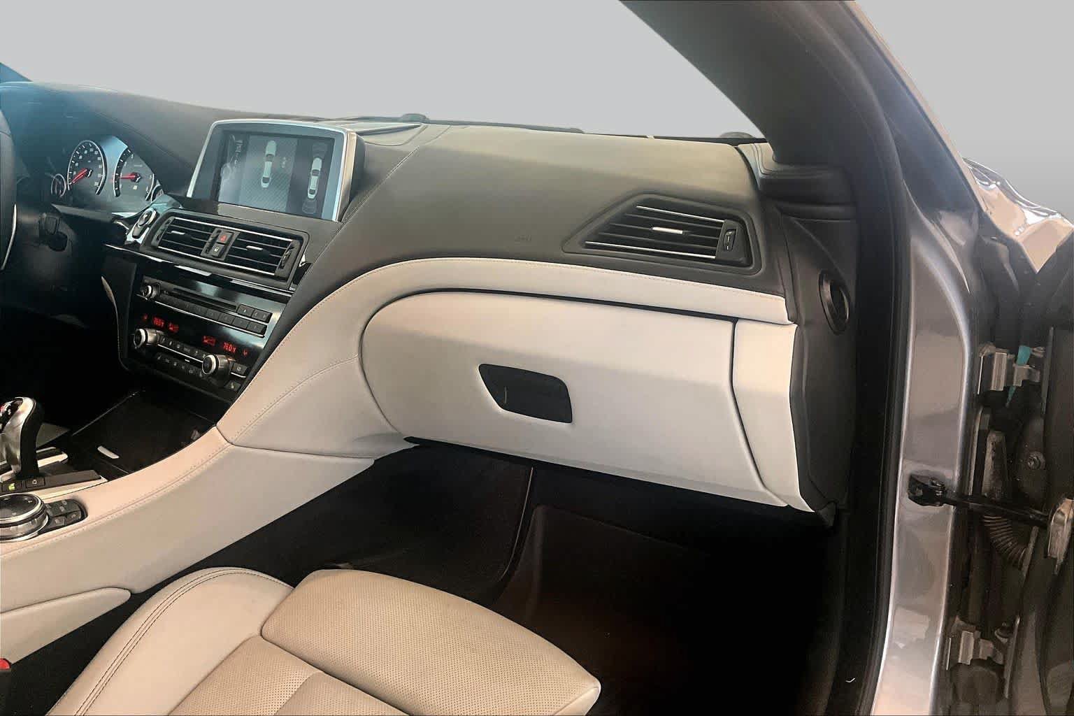 Used 2015 BMW M6 Gran Coupe RWD image 16