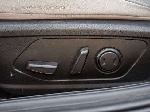 Used 2024 Hyundai Elantra Limited FWD image 39