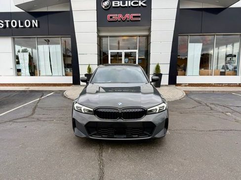 Used 2025 BMW 330i xDrive Sedan w/ M Sport Package image 6