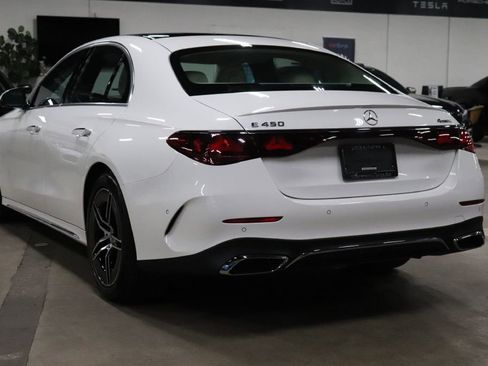 Used 2024 Mercedes-Benz E 450 4MATIC Sedan image 3