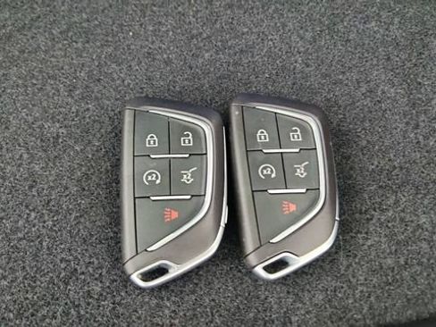 Used 2024 Cadillac Lyriq Sport image 64