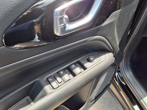 New 2026 Jeep Compass Altitude AWD/4WD image 11