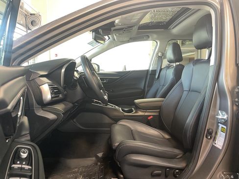 Used 2024 Subaru Outback Limited AWD/4WD image 7