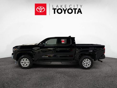 New 2025 Toyota Tacoma SR5 image 2