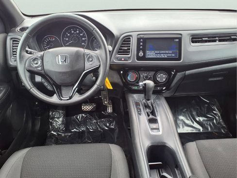 Certified 2022 Honda HR-V Sport image 14
