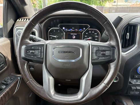 Used 2021 GMC Sierra 3500 Denali w/ Denali Ultimate Package AWD/4WD image 32