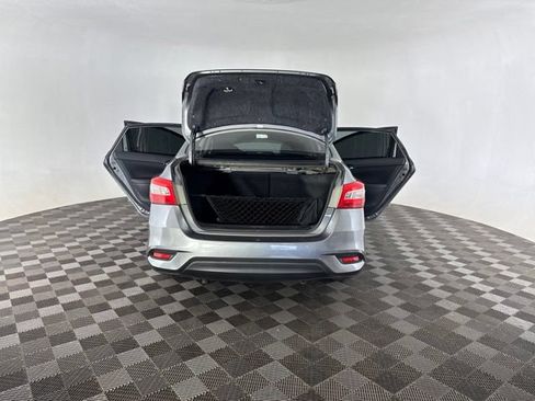 Used 2018 Nissan Sentra S FWD image 15