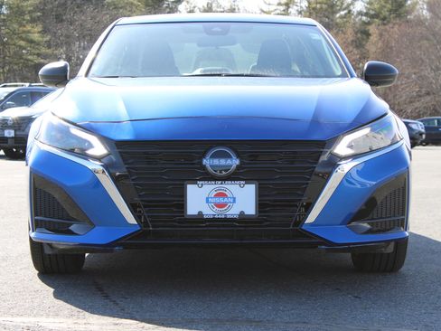 New 2025 Nissan Altima 2.5 SV FWD image 1