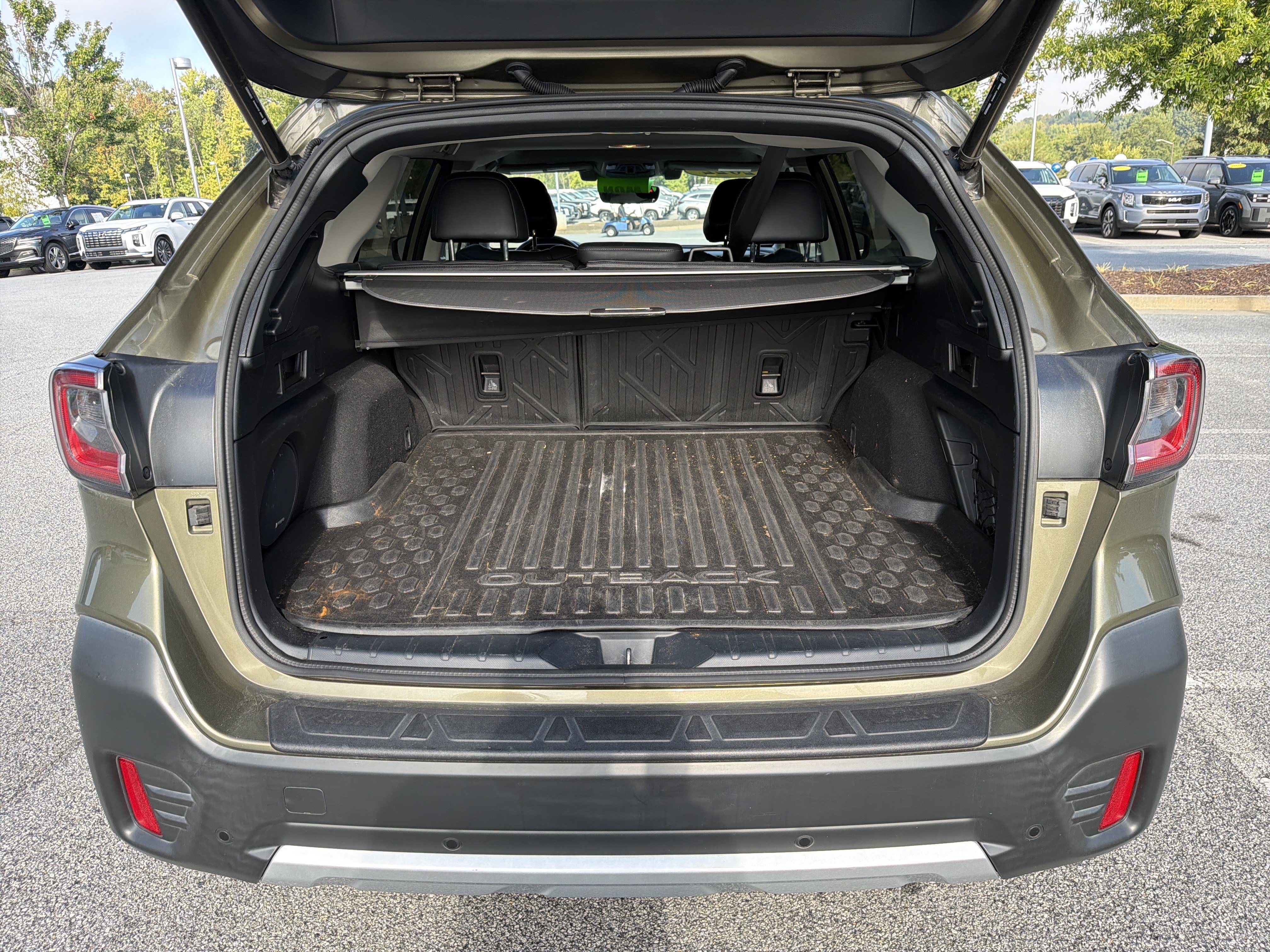 Used 2022 Subaru Outback Limited XT AWD/4WD image 26