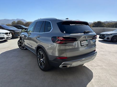 Used 2026 BMW X5 xDrive40i w/ Premium Package AWD/4WD image 3