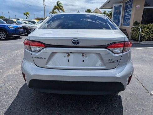 Used 2024 Toyota Corolla LE image 5