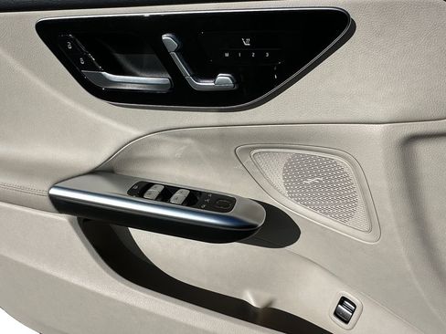 Used 2023 Mercedes-Benz C 300 4MATIC Sedan image 11