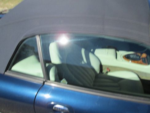 Used 1998 Jaguar XK8 Convertible image 88