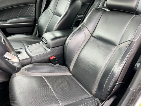 Used 2015 Dodge Charger R/T w/ Plus Group image 12