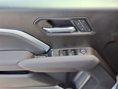 New 2026 Chevrolet Colorado Z71 w/ Z71 Convenience Package 2 image 9