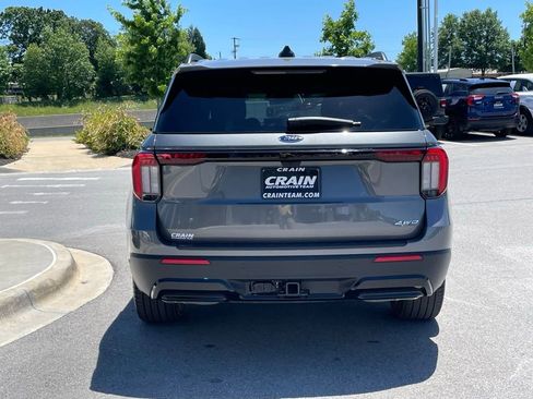 Used 2026 Ford Explorer ST-Line w/ ST-Line Street Pack AWD/4WD image 6