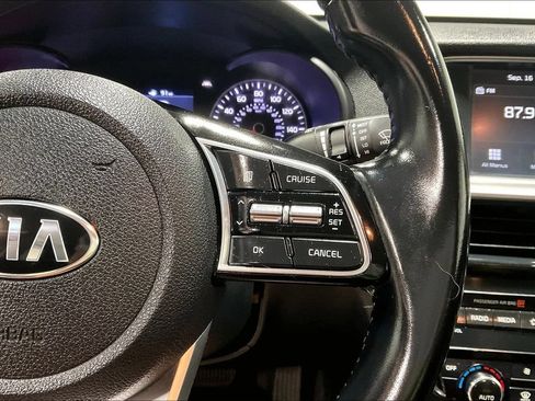 Used 2019 Kia Optima S FWD image 25
