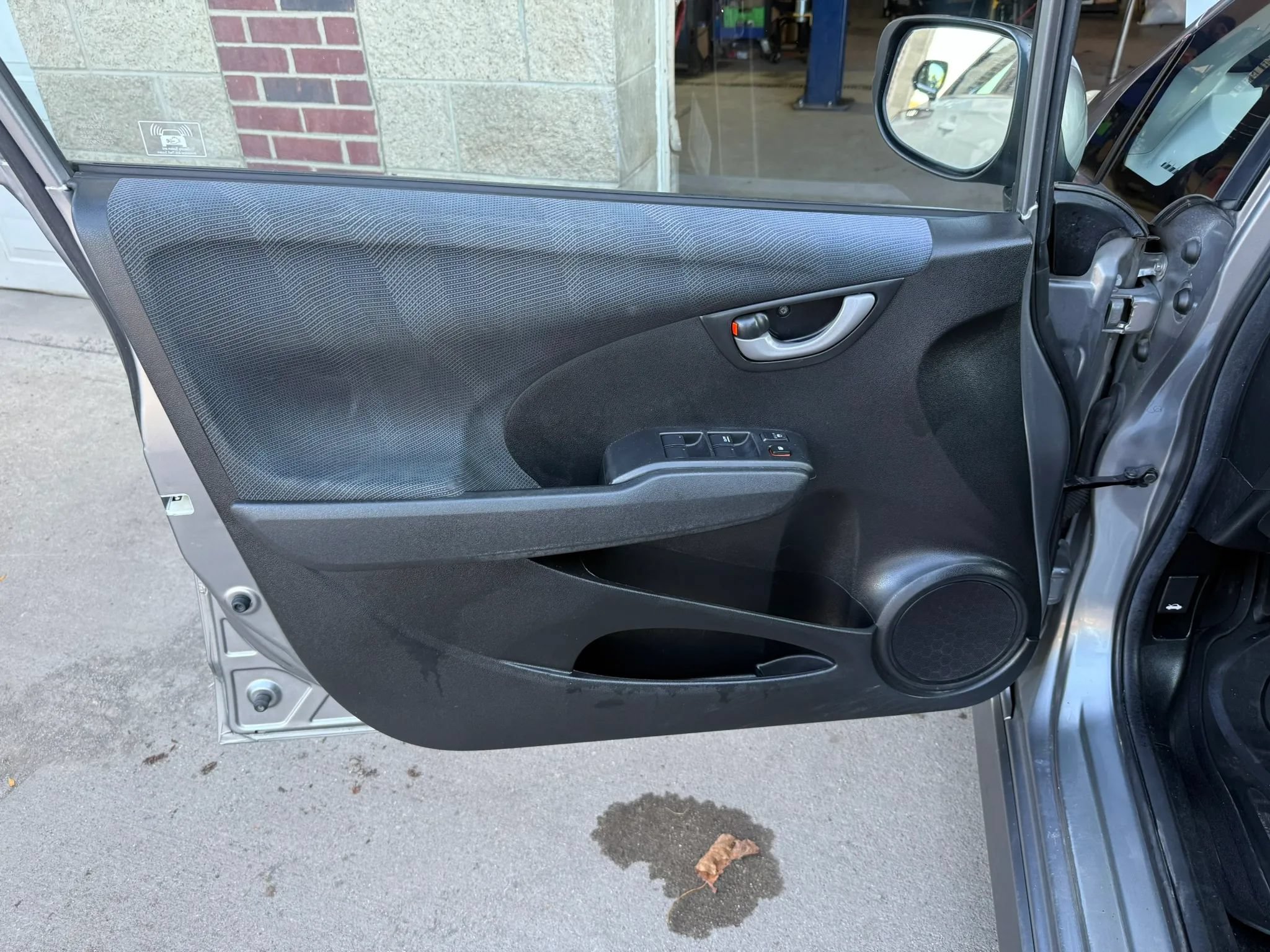 Used 2009 Honda Fit Sport image 16