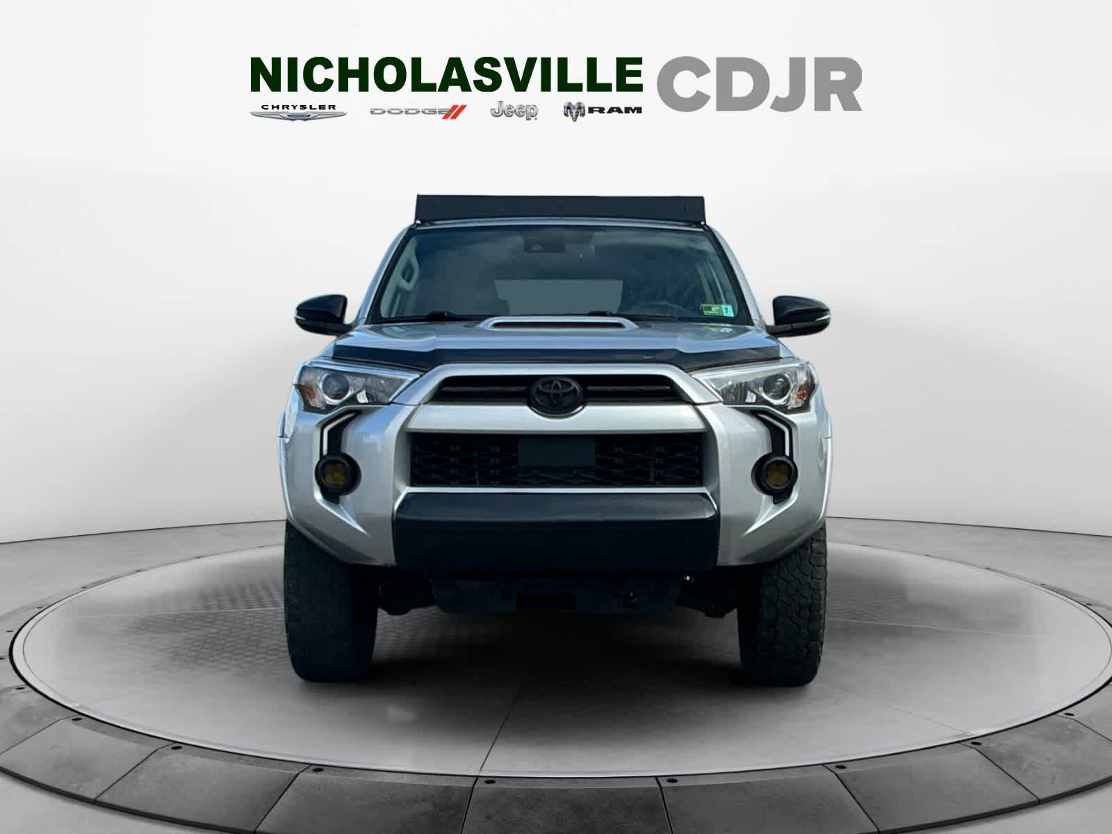 Used 2021 Toyota 4Runner Venture w/ Moonroof Package AWD/4WD image 8