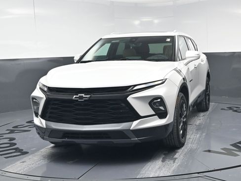 Certified 2024 Chevrolet Blazer Premier w/ LPO, Black Sport Package image 11