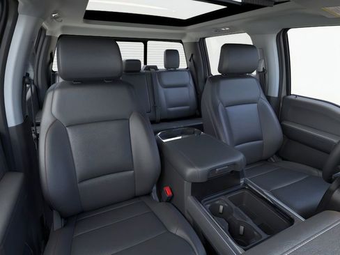 New 2026 Ford F250 Lariat w/ Black Appearance Package image 32