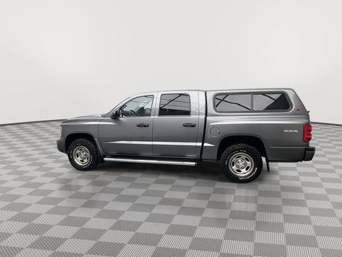 Used 2011 Dodge Dakota ST image 25